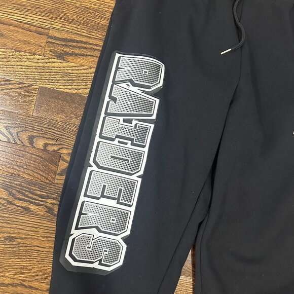 RAIDERS - NWT - NFL Sweatpants - Picture 3 of 6